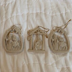 Elegant Cream Nativity Scene Ornaments Set